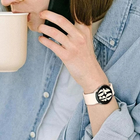 Replacement Silicone Curved Watch Band Strap for Samsung Galaxy Watch 4, 5, and 6 Classic (42mm, 46mm) and Galaxy Watch 4, 5, 6 (44mm, 40mm).